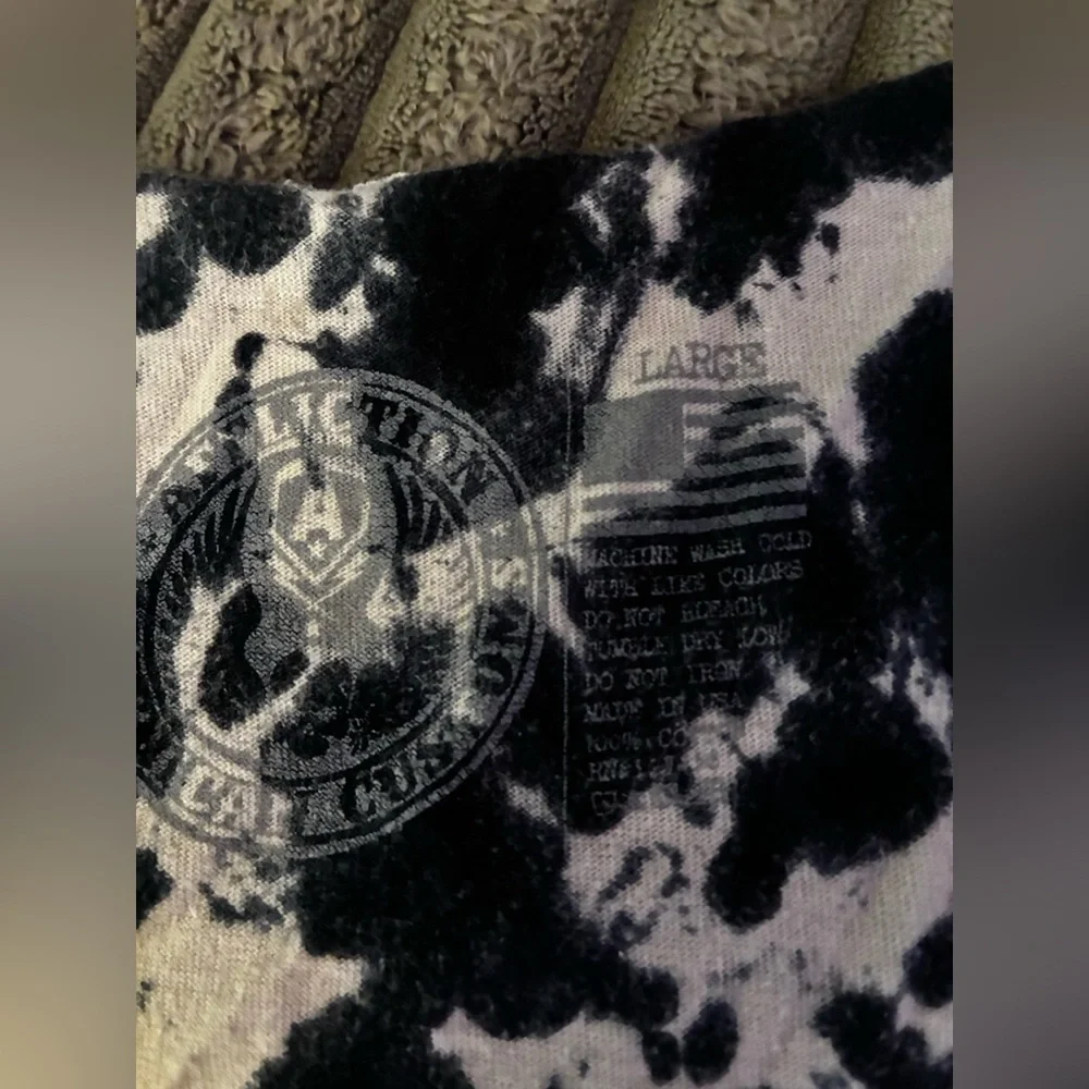 Affliction Red and Black Tie-Dye Fringe Top - Picture 6 of 8